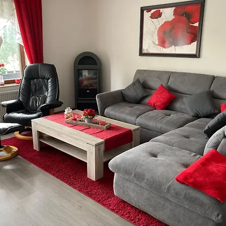 Holiday home Landhaus-postwiese *